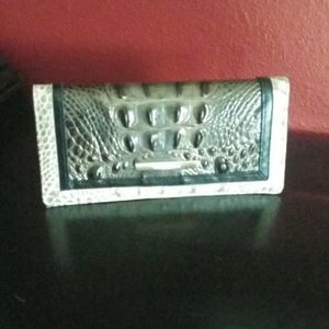 Beautiful wallet!